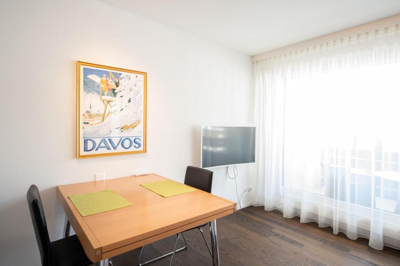 Ferienwohnungen, Carlton Am Park, Davos Platz Zewnętrze zdjęcie